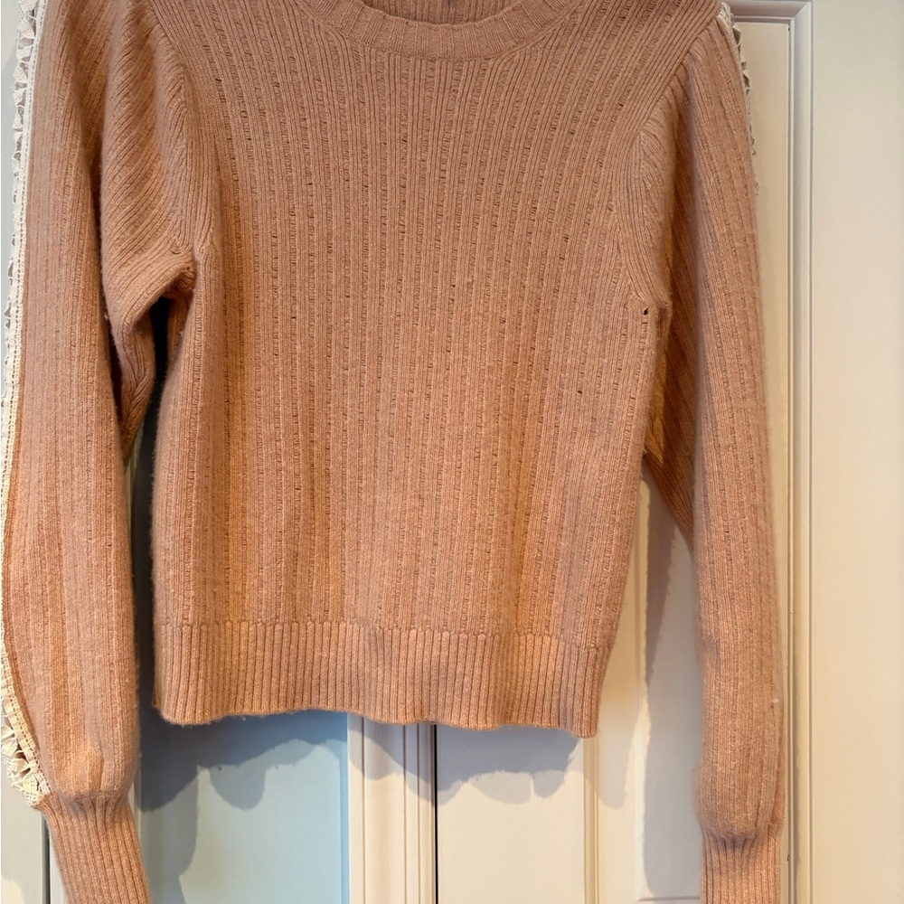 See By Chloé Ribbed Crewneck Sweater in Dusty Rose 35% wool